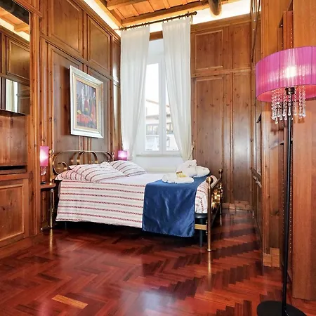 Pantheon Family Romantic Suite Apartment
