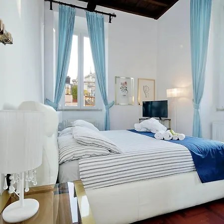 Apartment Pantheon Family Romantic Suite