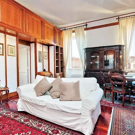 Pantheon Family Romantic Suite Rome